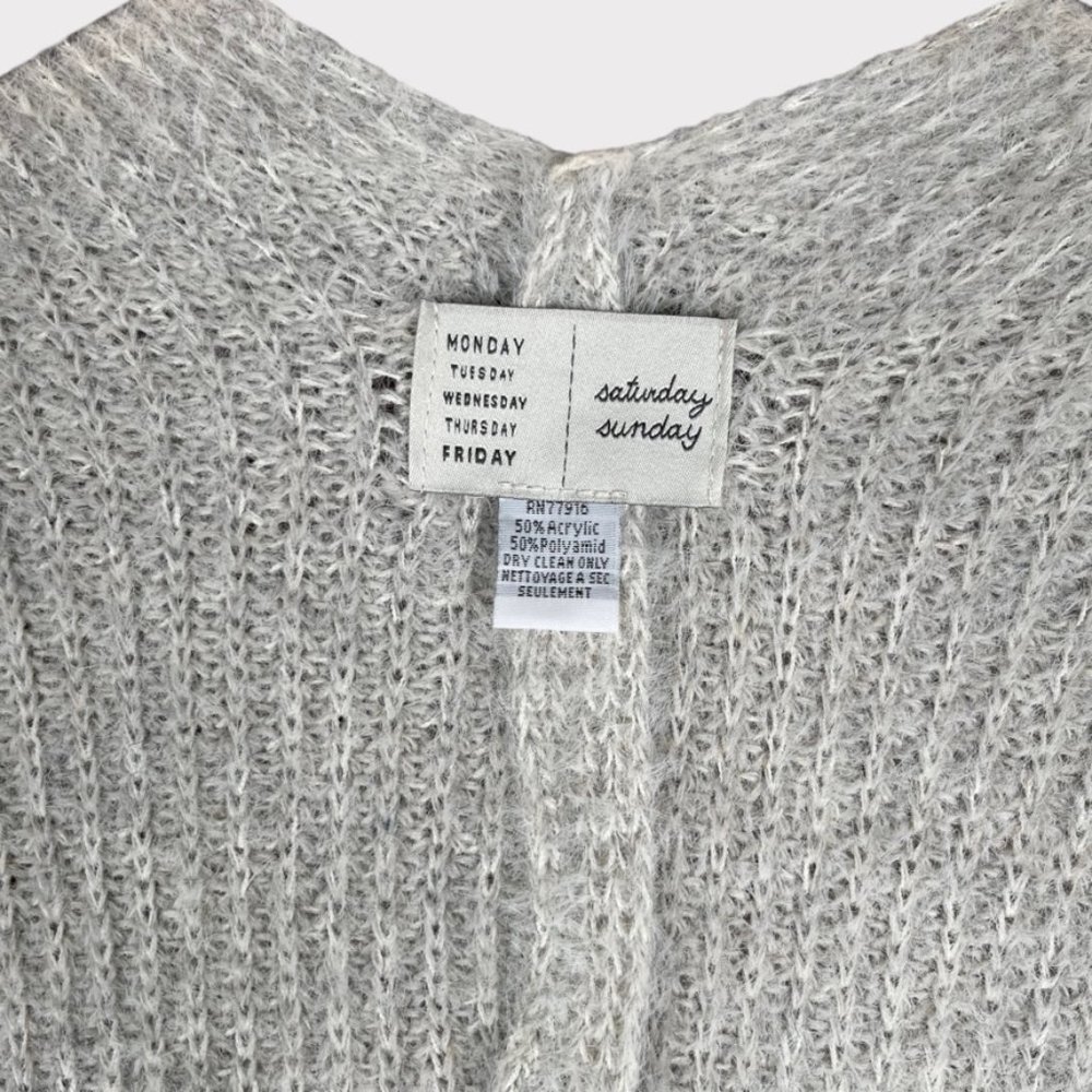 Anthropologie Gray and Cream Poncho - Picture 12 of 13